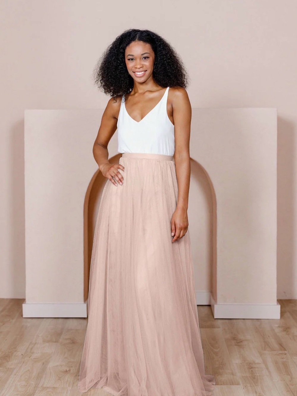 Revelry Blush Tulle Maxi Skirt sz 6. Flowy multi layers.